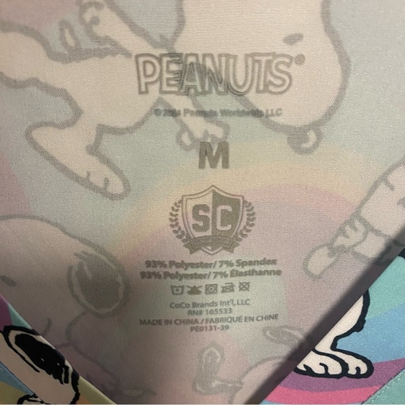 Nickelodeon | Peanuts Snoopy Cartoon Graphic Scrub Top In Blue Purple Size M NEW - Picture 9 of 11